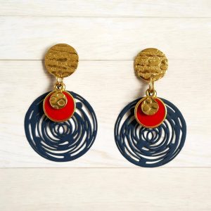 clous-doreilles-marine-et-rouge