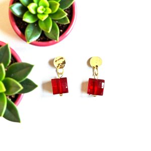 mini-clous-doreilles-carre-rouge