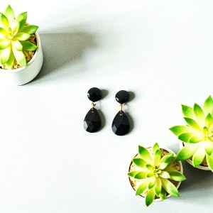 boucles-doreilles-ovales-noires