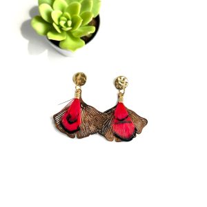 clou-doreilles-plume-rouge