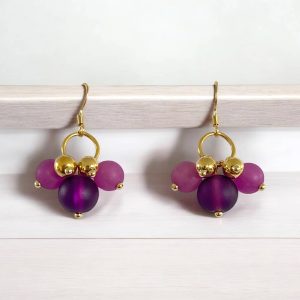 crochets-doreilles-dores-violets