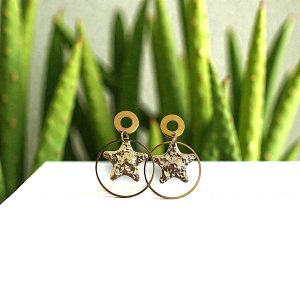 boucles-doreilles-etoile-martelee